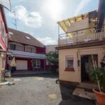 Attraktives Mehrfamilienhaus mit 3 Wohneinheiten und großem Ausbaupotenzial